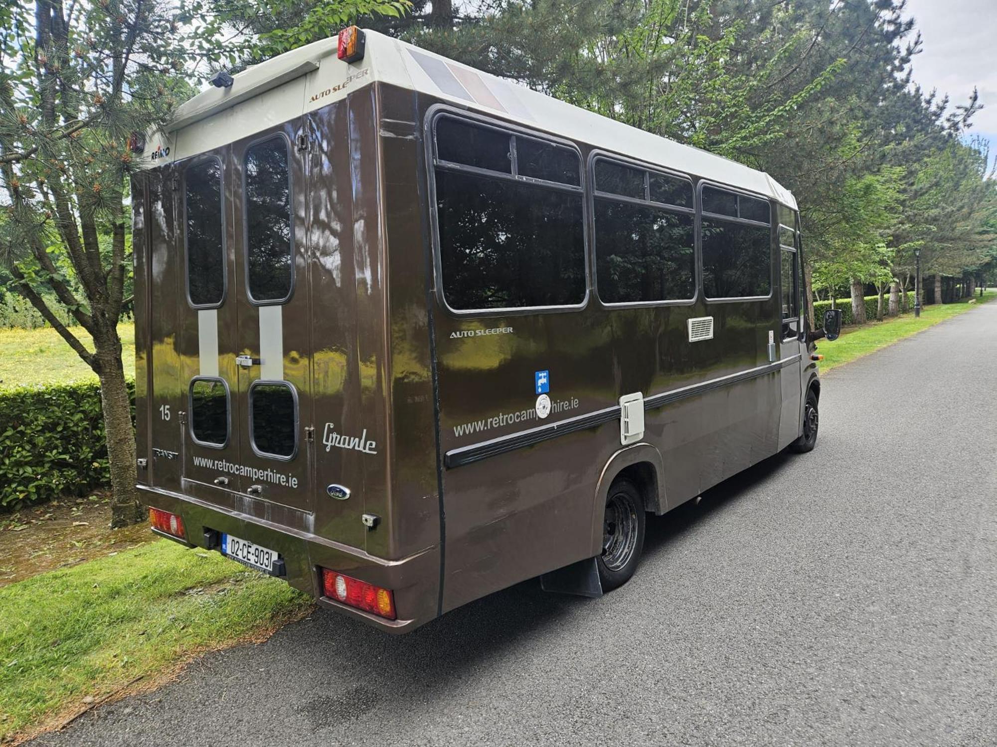 Retro Camper Hire Ltd Campervan Hire Company "Travel Throughout Ireland " Dublin Exterior photo